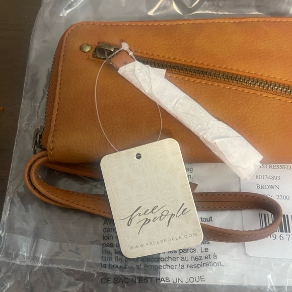 Brand new Free People Distressed Vegan Wallet - Picture 4 of 6